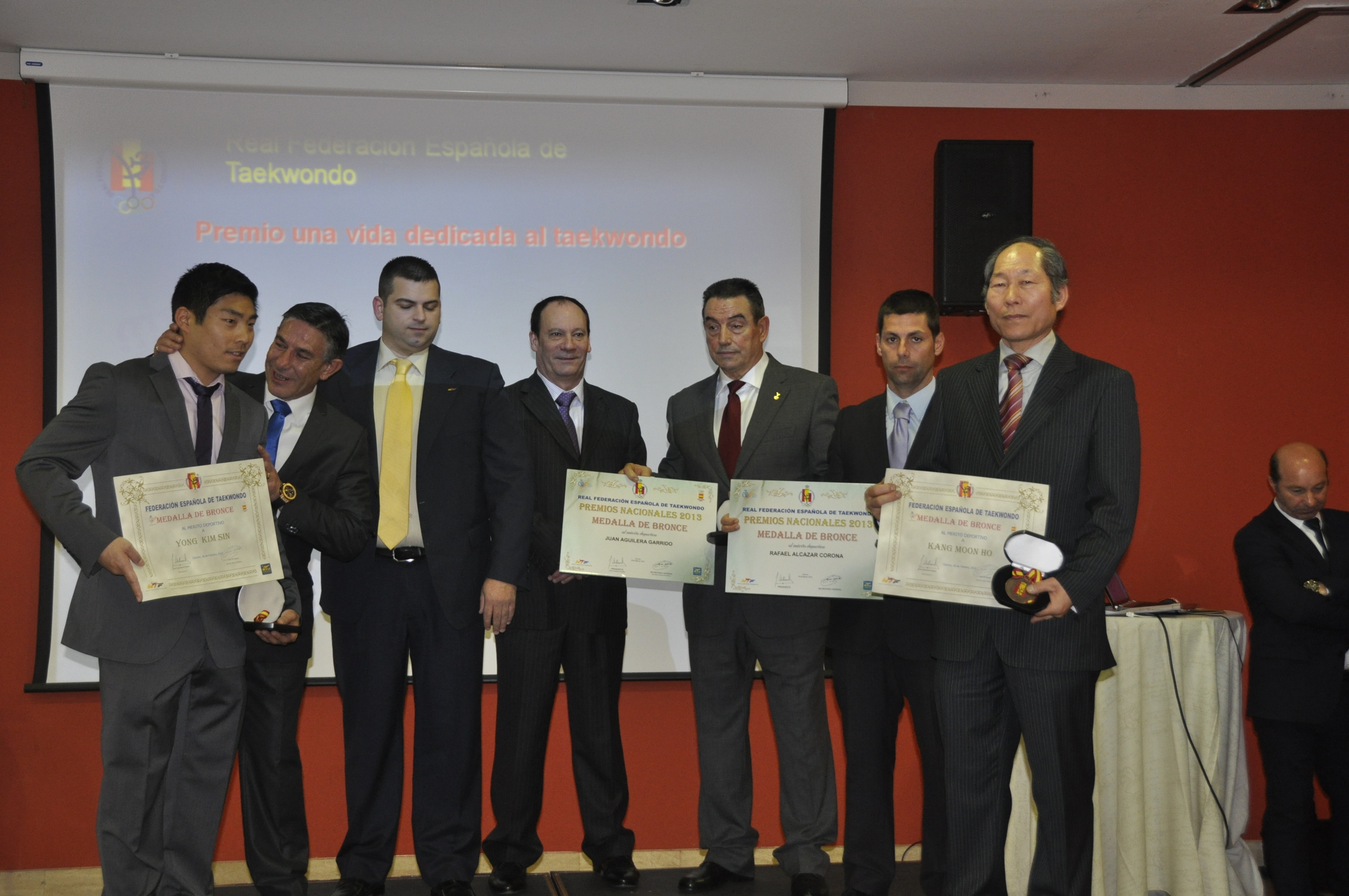 FOTOS GALARDONES NACIONALES 2013